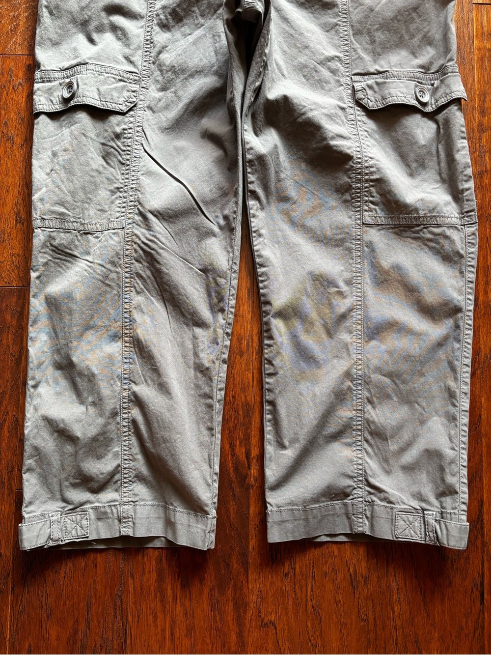 Soft Surroundings Olive Green Cropped Cargo Pants | Size M | Cotton Utility - Picture 6 of 11